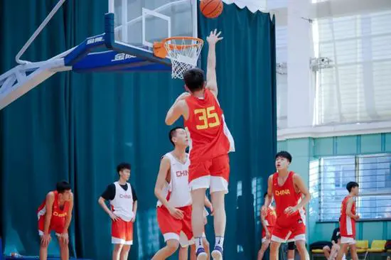 篮球教练如何制定总决赛的长期发展计划_0